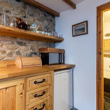 Bwthyn Capten - A Charming Cottage For Up To 6 Ньюпорт Екстер'єр фото